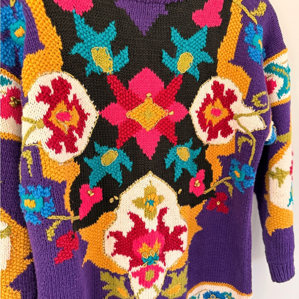 Colorful Patterned Women's Sweater - Picture 2 of 5